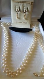 14K Gold and Pearl