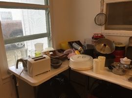 Assorted Kitchen Items, Small Appliances