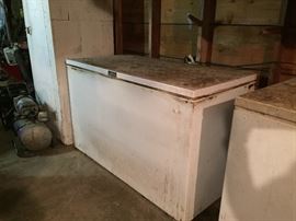 Large Chest Freezers