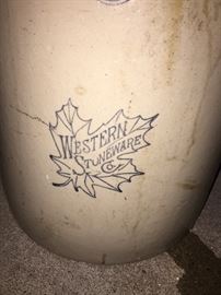 #8 Western Stoneware Crock