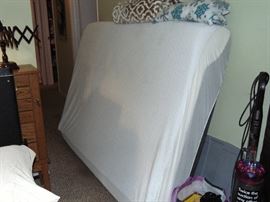 ZuZu Full Sized Mattress