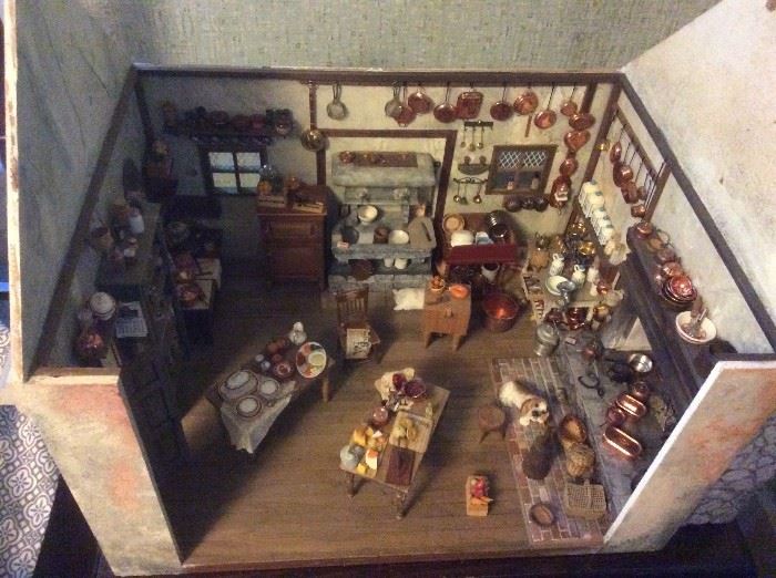 Miniature house and miniature contents
