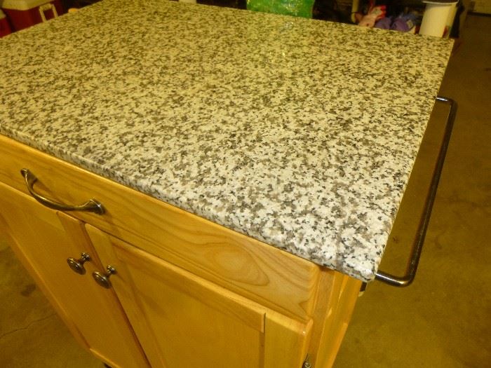 SMALL KITCHEN ISLAND WITH MARBLE LOOK TOP