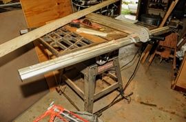 CRAFTSMAN TABLE SAW