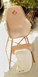 RARE: CAL-DAK FIBERGLASS SHELL ~ EAMES INFLUENCED BABY CHAIR  