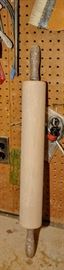 LARGE POTTERS ROLLING PIN 