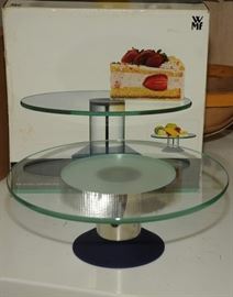 NEW IN BOX: WMP CAKE PLATE