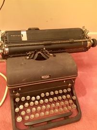 Vintage Royal Typewriter  