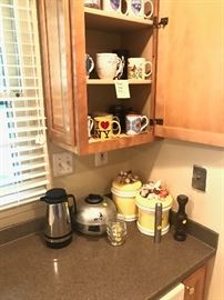 Mugs and kitchen items