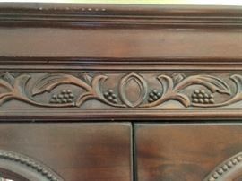 Decorative edge on armoire
