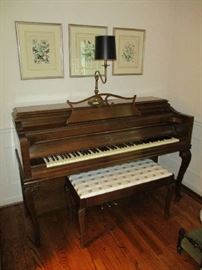 KNABE & CO PIANO W/BENCH