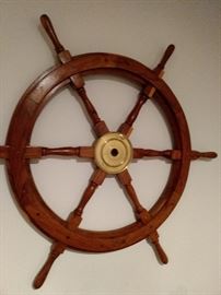 Great boat wheel!!  Looks awesome mounted in an office, cabin, etc...