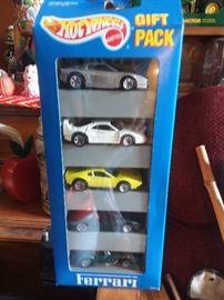 Hot wheels collectible Ferrari gift pack