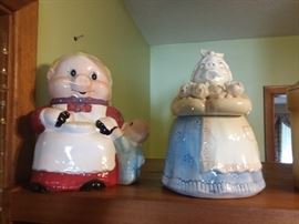 Large figurines