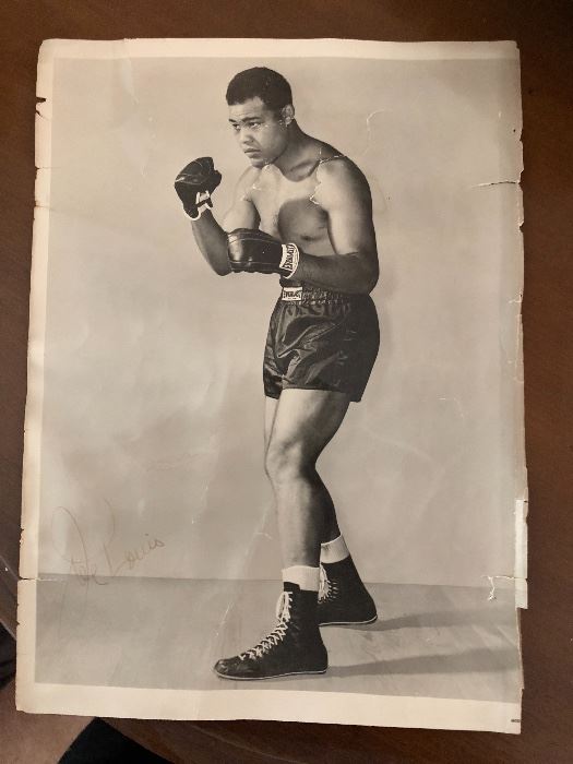 1940’s autographed original picture of Joe Lewis