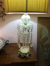 Lamp with 10" prisms