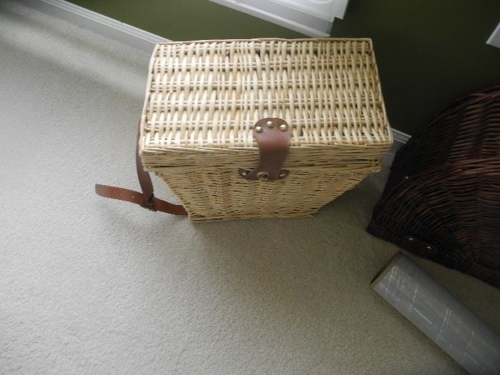 Picnic basket