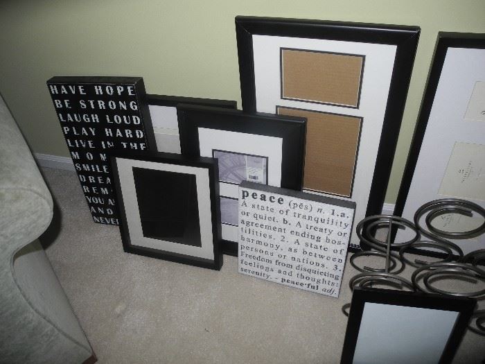 Frames and saying pics