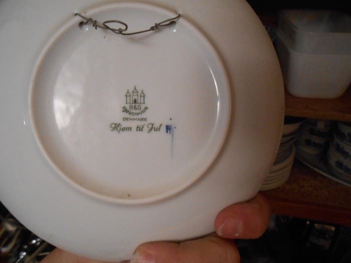 B & G Denmark plates