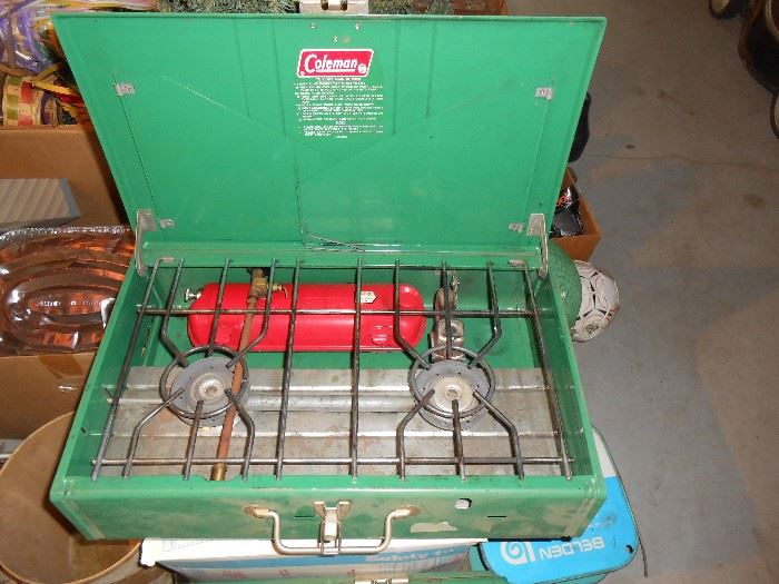 Coleman 2 burner stove