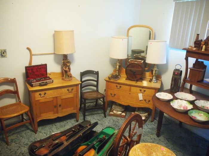 Collectibles, Lamps, Furniture