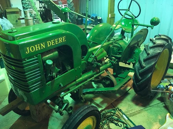 1948 John Deere Tractor