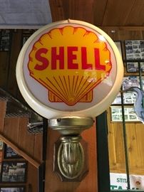 Shell Gas Pump Glabe