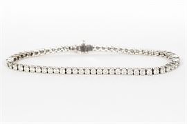 Lot 72I: White Gold & Diamond Tennis Bracelet