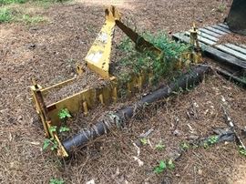 Lot 95L: Dirt Dog Land Packer (Photo 1 of 2)