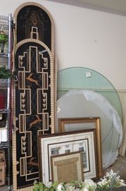 3 panel egyptian screen in garage