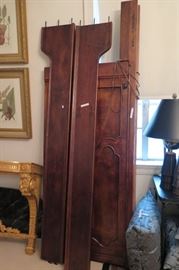 Henredon hinged headboard bed frame