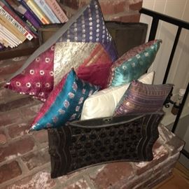 Assorted decorative toss pillows.