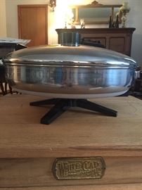 Step back in time w/ this  Farberware Electric Skillet!
