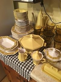 Cool 8-4Piece Setting of Independence Stoneware w/ All the Desired Accessory Pieces