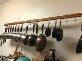 Revereware pots with lids