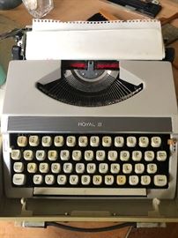 Royal electric typewriter
