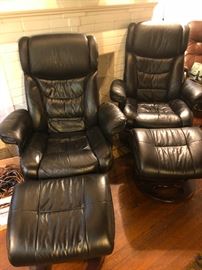 Lane Leather Recliners with ottomans