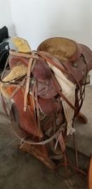 Vintage King Ranch Western Saddle
