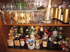LOTS OF GREAT BAR WARE AND SWANKY SWIGS