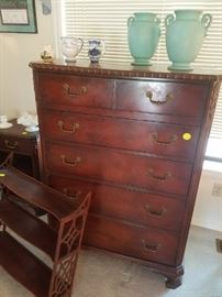 Very nice 6 Drawer Highboy Dresser with Detail. This also has matching Side Chests.