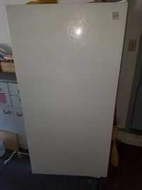 Kenmore Upright Freezer - Medium size - clean and good condition - PRESALE ON THIS ITEM - $110