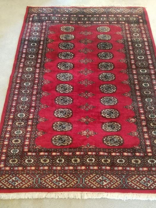 4.2 x 6' 100% Wool Handknotted Pakistan Carpet in excellent condition