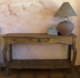 Console/Entry Table
