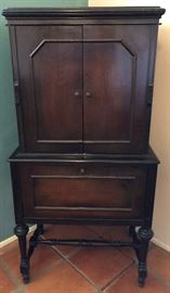 Vintage/Antique Cabinet (needs a little love)