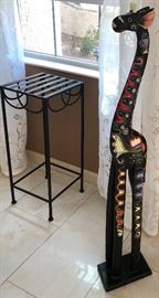 Giraffe Wood Carved, Metal Pot Shelf