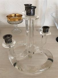 Dorothy Thorpe lucite candelabra