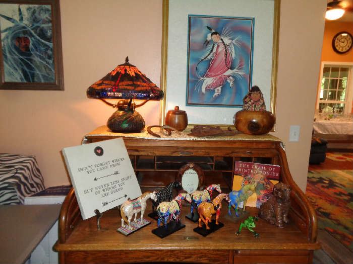 Painted Ponies, Dale Tiffany Lamp, Oak Roll Top Desk