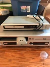 DVD / VCR