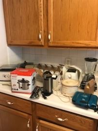 Some Small Appliances. Too Many Household Items to Post