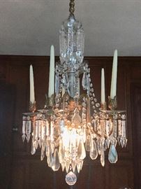 Sparkling Rococo 5-Candle Light Cut Crystal  Chandelier